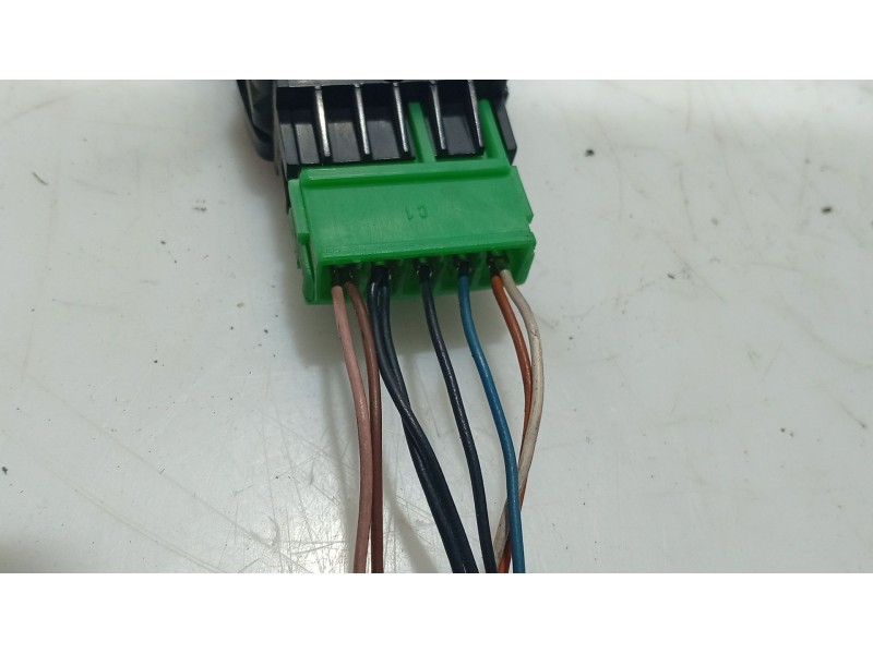 Recambio de interruptor para dacia logan mcv (ks_) 1.5 dci (ks0k) referencia OEM IAM   