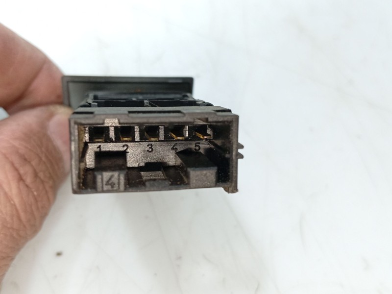 Recambio de interruptor para land rover freelander i (l314) 2.0 td4 4x4 referencia OEM IAM   