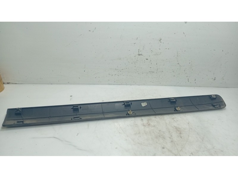 Recambio de moldura para dacia logan mcv (ks_) 1.5 dci (ks0k) referencia OEM IAM   