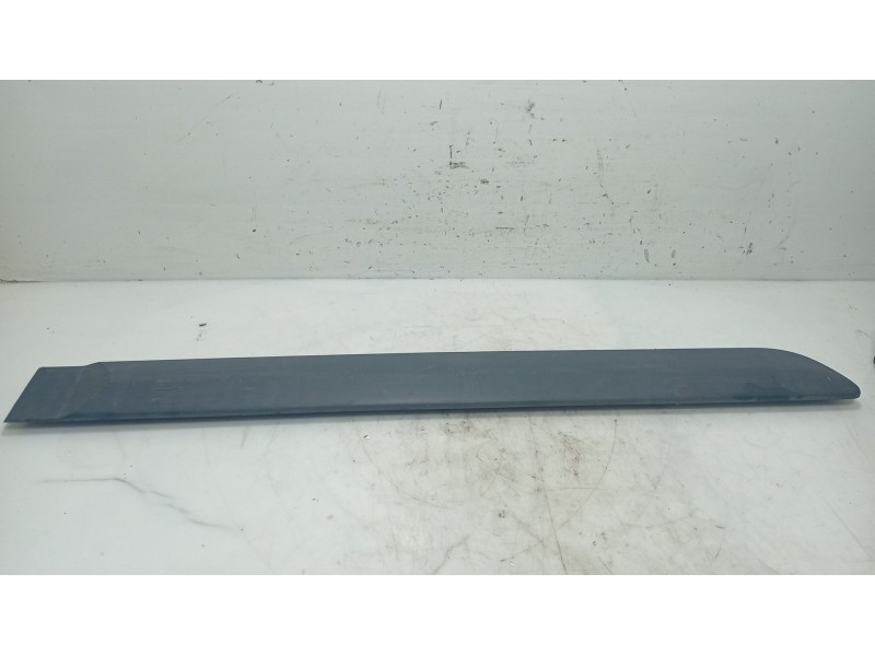 Recambio de moldura para dacia logan mcv (ks_) 1.5 dci (ks0k) referencia OEM IAM   