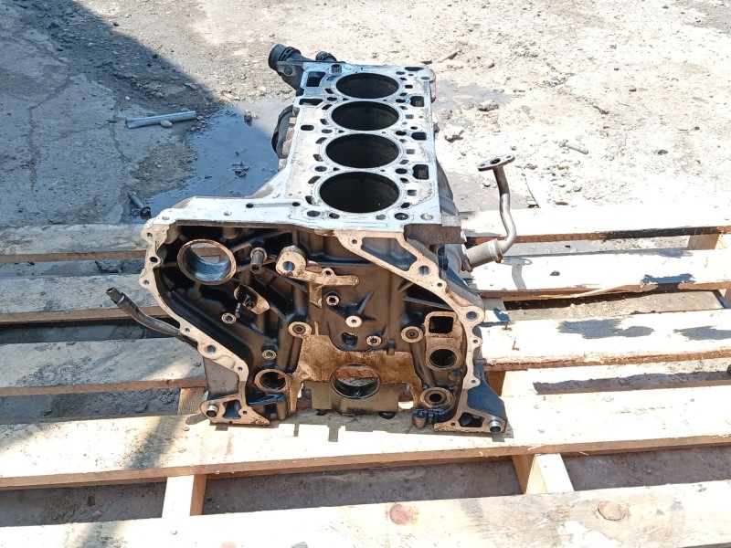 Recambio de bloque motor para bmw 1 (e87) 116 d referencia OEM IAM   