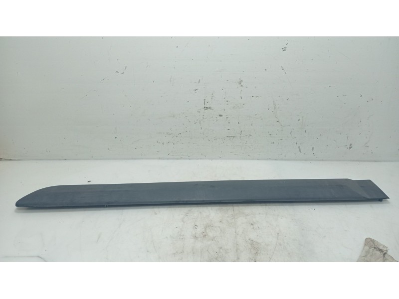 Recambio de moldura para dacia logan mcv (ks_) 1.5 dci (ks0k) referencia OEM IAM   