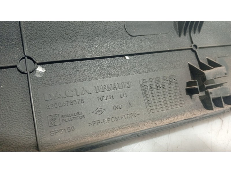 Recambio de moldura para dacia logan mcv (ks_) 1.5 dci (ks0k) referencia OEM IAM   