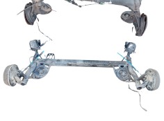 Recambio de eje trasero para renault clio iii (br0/1, cr0/1) 1.5 dci (c/br0g, c/br1g) referencia OEM IAM 7701477390  