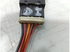 Recambio de mando elevalunas delantero izquierdo para land rover freelander i (l314) 2.0 td4 4x4 referencia OEM IAM    2