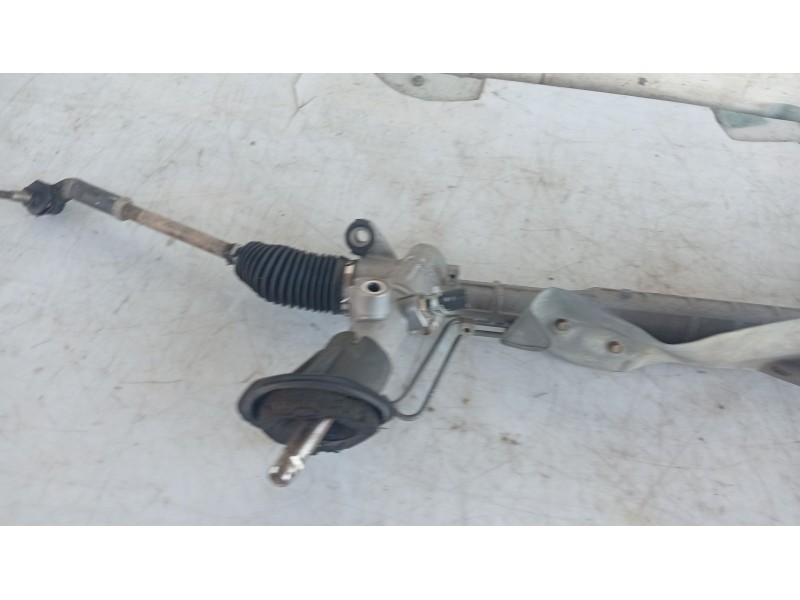 Recambio de cremallera direccion para mazda 3 (bk) 1.6 di turbo referencia OEM IAM CC3032110E  