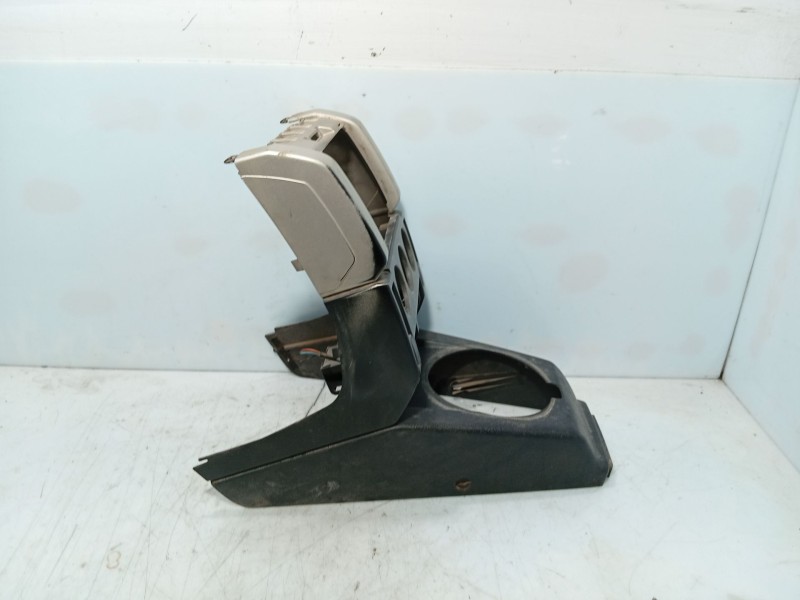 Recambio de moldura para land rover freelander i (l314) 2.0 td4 4x4 referencia OEM IAM   