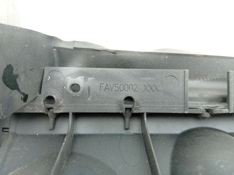 Recambio de moldura para land rover freelander i (l314) 2.0 td4 4x4 referencia OEM IAM   