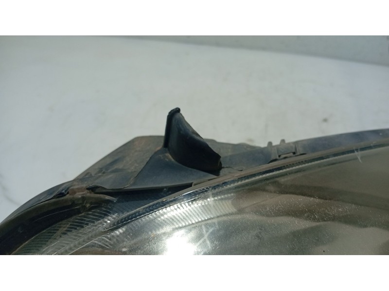 Recambio de faro derecho para toyota yaris (_p9_) 1.33 vvt-i (nsp90_) referencia OEM IAM 811300D120  