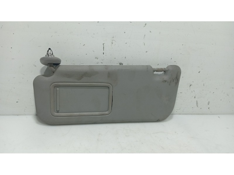 Recambio de parasol izquierdo para toyota yaris (_p9_) 1.33 vvt-i (nsp90_) referencia OEM IAM   