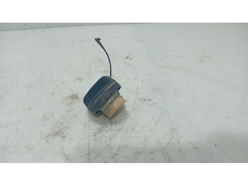 Recambio de tapon combustible para toyota yaris (_p9_) 1.33 vvt-i (nsp90_) referencia OEM IAM 7730052030  