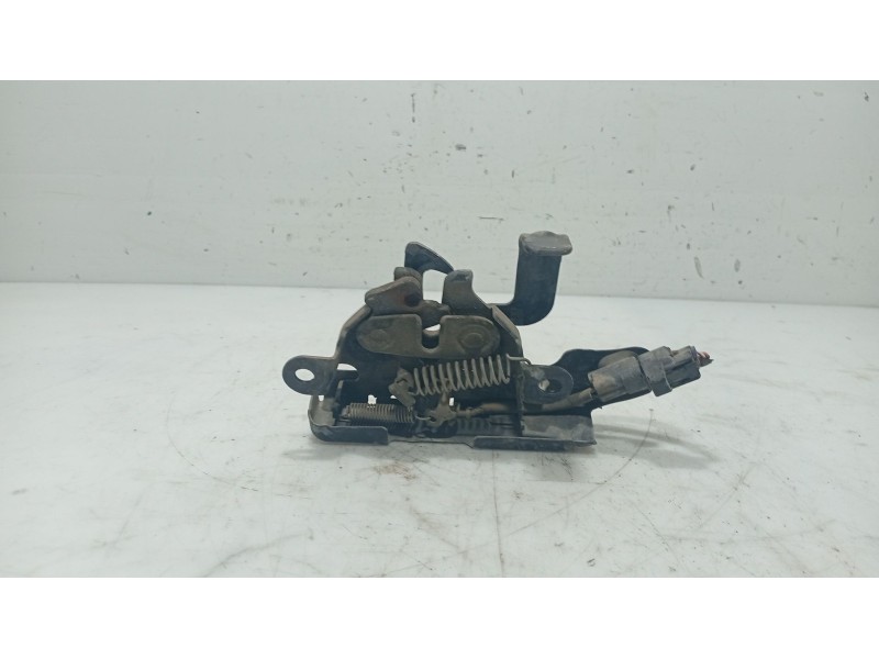 Recambio de cerradura capot para toyota yaris (_p9_) 1.33 vvt-i (nsp90_) referencia OEM IAM 5351052300  