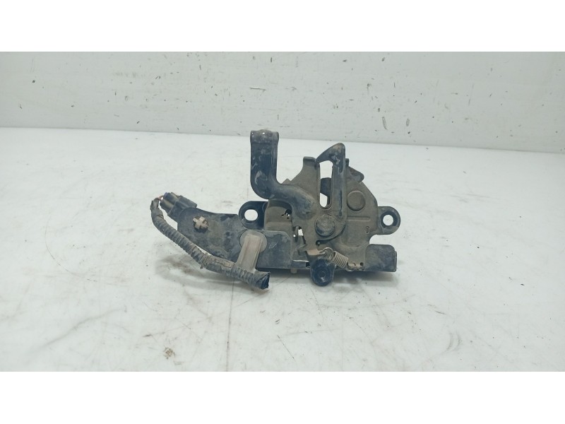 Recambio de cerradura capot para toyota yaris (_p9_) 1.33 vvt-i (nsp90_) referencia OEM IAM 5351052300  