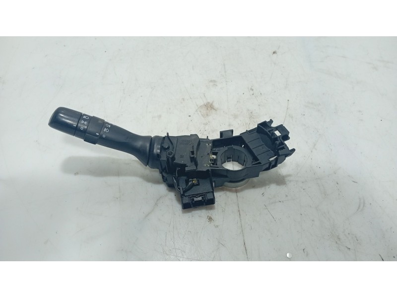 Recambio de mando luces para toyota yaris (_p9_) 1.33 vvt-i (nsp90_) referencia OEM IAM   