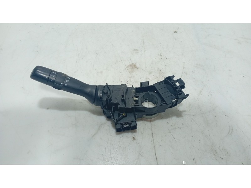 Recambio de mando luces para toyota yaris (_p9_) 1.33 vvt-i (nsp90_) referencia OEM IAM   