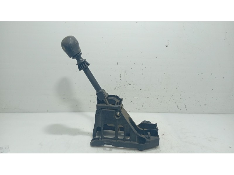 Recambio de palanca cambio para toyota yaris (_p9_) 1.33 vvt-i (nsp90_) referencia OEM IAM 335300D040  