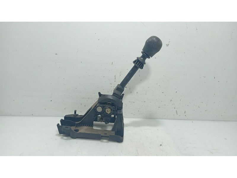Recambio de palanca cambio para toyota yaris (_p9_) 1.33 vvt-i (nsp90_) referencia OEM IAM 335300D040  