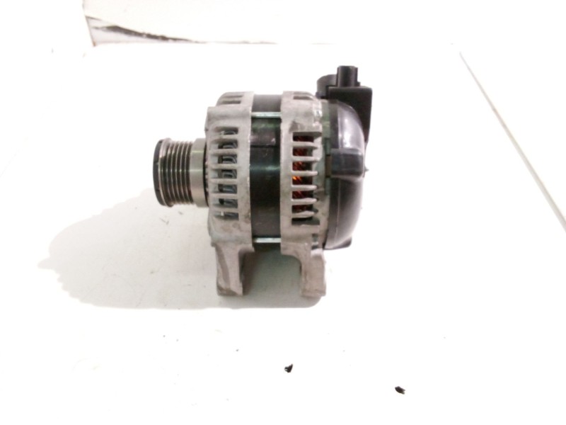 Recambio de alternador para volvo v50 familiar referencia OEM IAM   