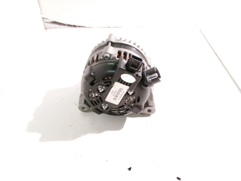 Recambio de alternador para volvo v50 familiar referencia OEM IAM   