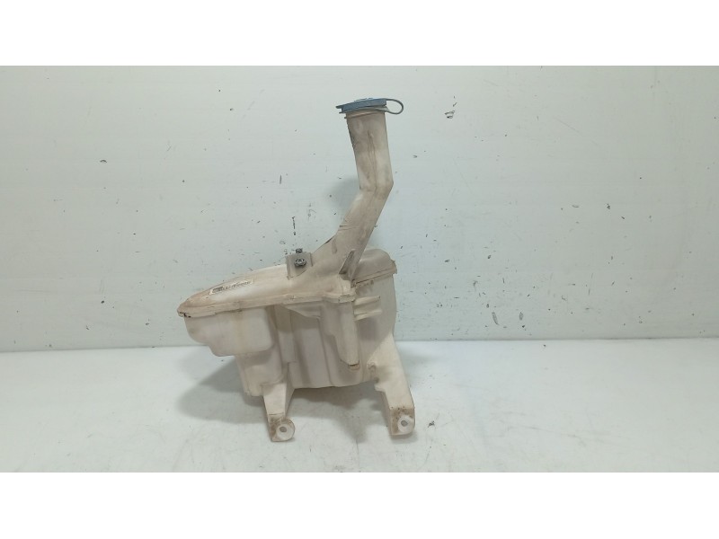 Recambio de deposito limpia para toyota yaris (_p9_) 1.33 vvt-i (nsp90_) referencia OEM IAM 853150D060  