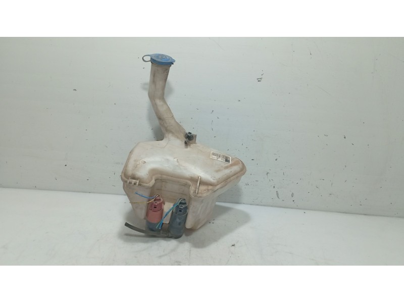 Recambio de deposito limpia para toyota yaris (_p9_) 1.33 vvt-i (nsp90_) referencia OEM IAM 853150D060  