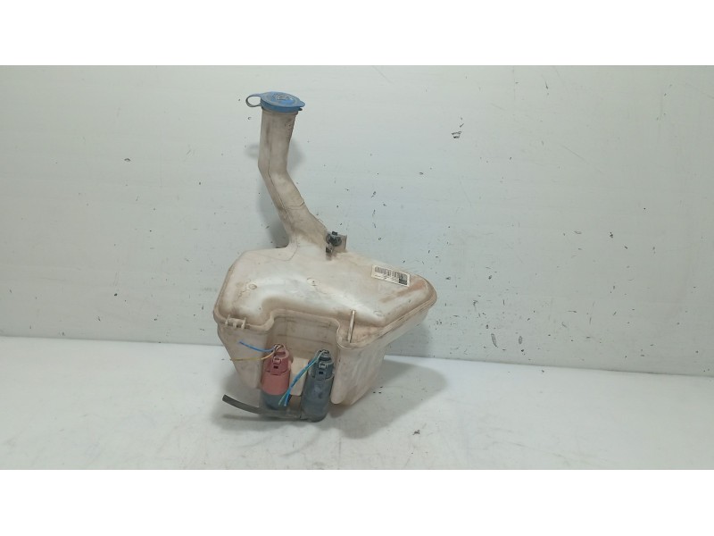 Recambio de deposito limpia para toyota yaris (_p9_) 1.33 vvt-i (nsp90_) referencia OEM IAM 853150D060  