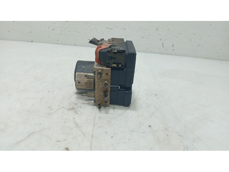 Recambio de abs para toyota yaris (_p9_) 1.33 vvt-i (nsp90_) referencia OEM IAM   
