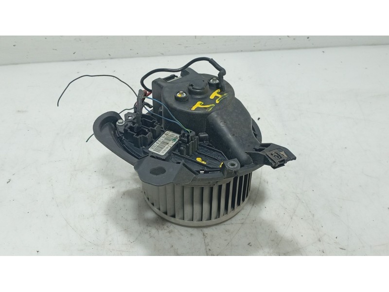 Recambio de ventilador calefaccion para fiat grande punto (199_) 1.3 d multijet referencia OEM IAM   