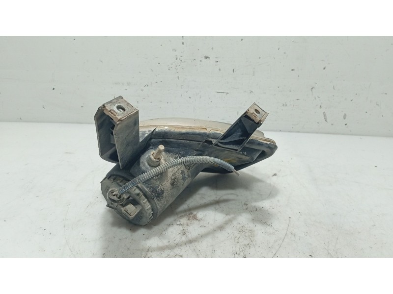 Recambio de faro antiniebla derecho para fiat grande punto (199_) 1.3 d multijet referencia OEM IAM   