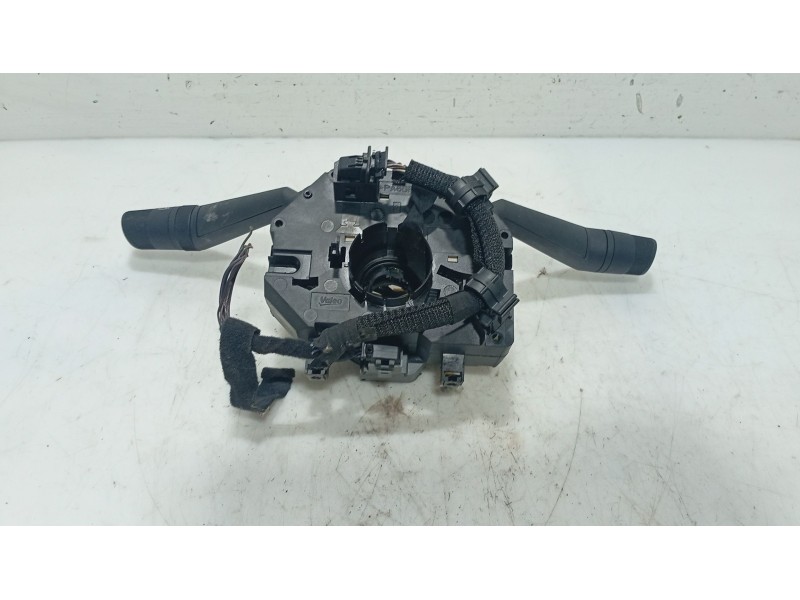 Recambio de mando volante para fiat grande punto (199_) 1.3 d multijet referencia OEM IAM   