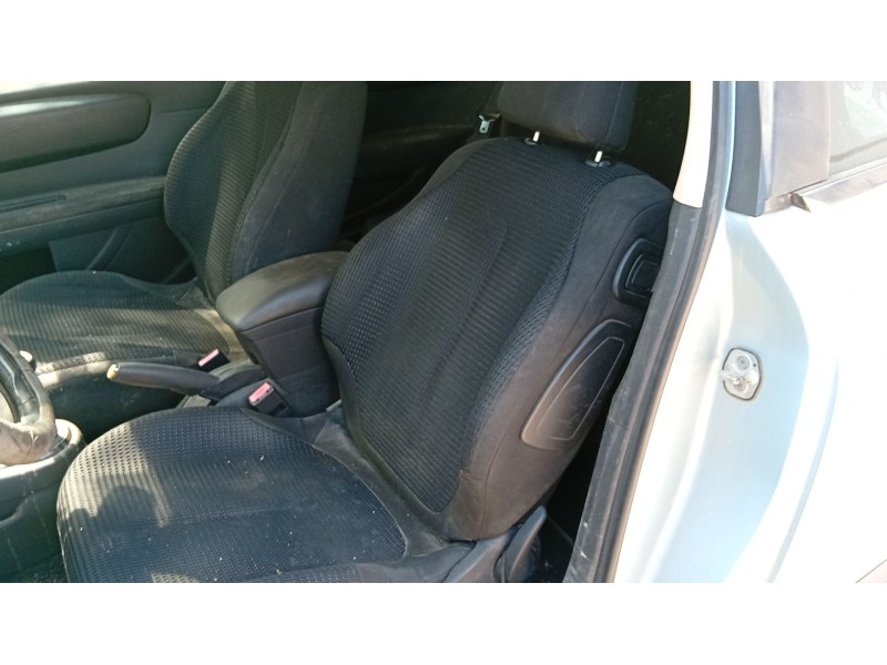 citroën c4 coupé (la_) del año 2005