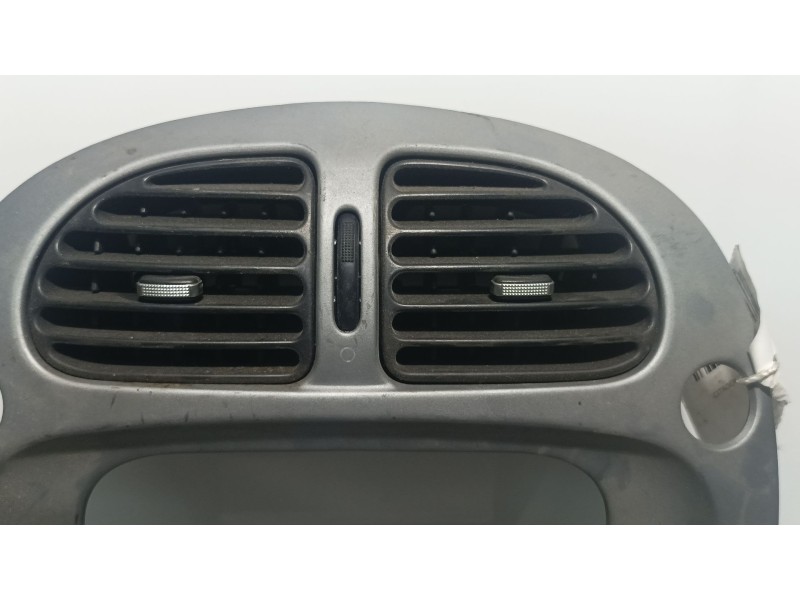 Recambio de moldura para citroën xsara picasso (n68) 1.6 hdi referencia OEM IAM 9631315877 9631279580 