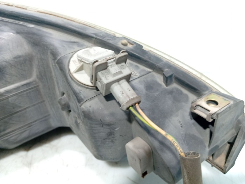 Recambio de faro izquierdo para peugeot 206 hatchback (2a/c) 1.4 i referencia OEM IAM 6204S7  