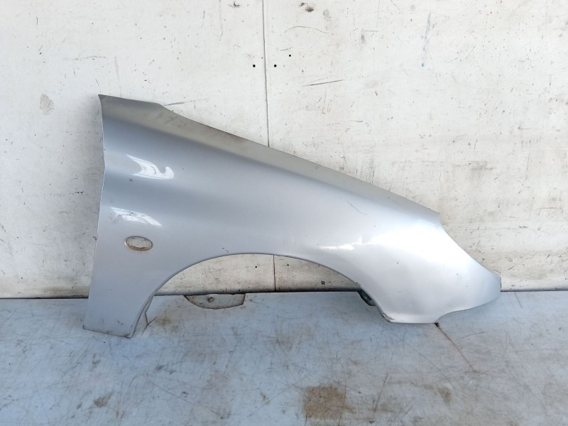 Recambio de aleta delantera derecha para peugeot 206 hatchback (2a/c) 1.4 i referencia OEM IAM 7841L0  