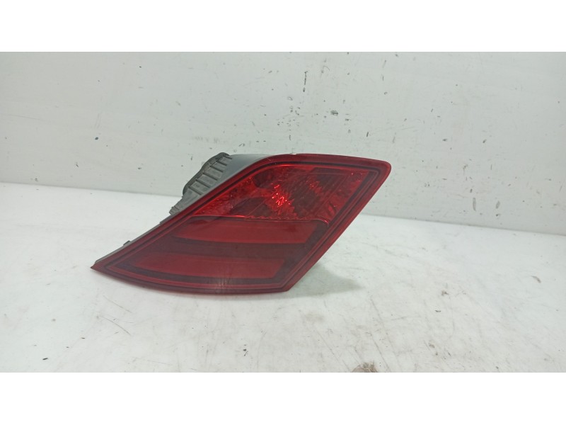 Recambio de piloto trasero izquierdo interior para peugeot 308 ii (lb_, lp_, lw_, lh_, l3_) 1.6 hdi / bluehdi 115 referencia OEM