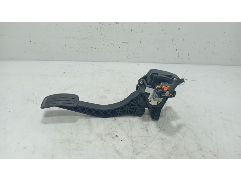 Recambio de potenciometro pedal para peugeot 308 ii (lb_, lp_, lw_, lh_, l3_) 1.6 hdi / bluehdi 115 referencia OEM IAM   