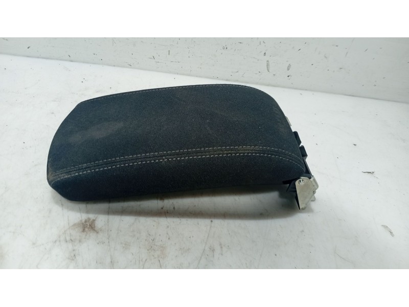 Recambio de apoyabrazos central para peugeot 308 ii (lb_, lp_, lw_, lh_, l3_) 1.6 hdi / bluehdi 115 referencia OEM IAM   