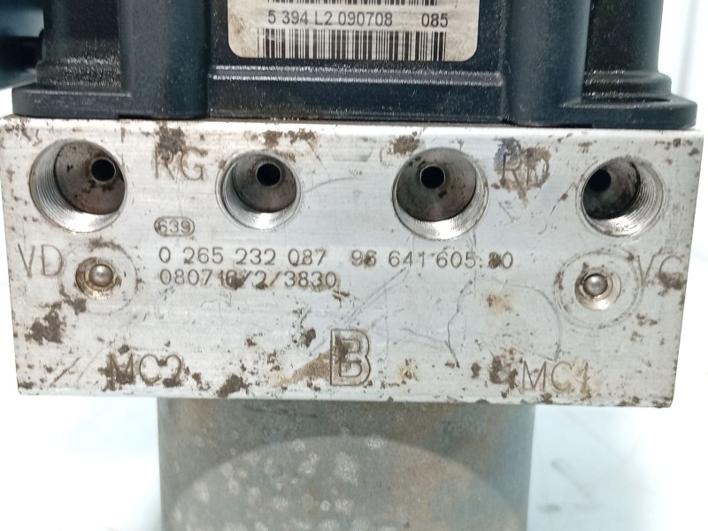 Recambio de abs para citroën c4 i sedán 1.6 16v referencia OEM IAM 4541LE  