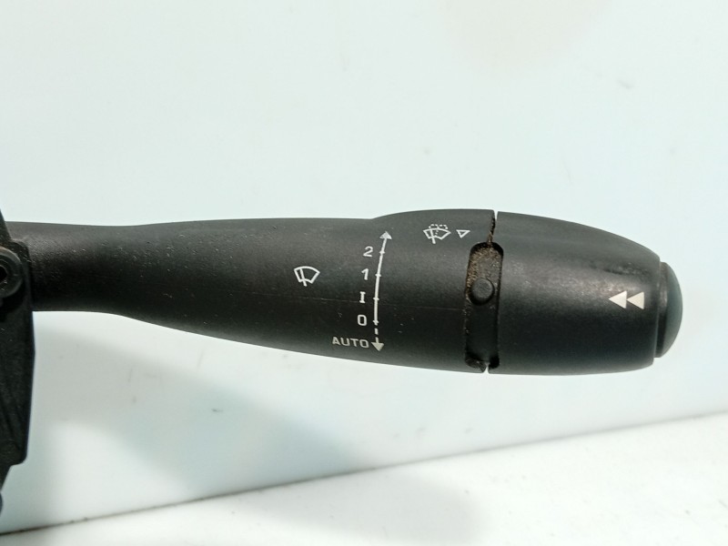 Recambio de mando volante para citroën c4 i sedán 1.6 16v referencia OEM IAM   
