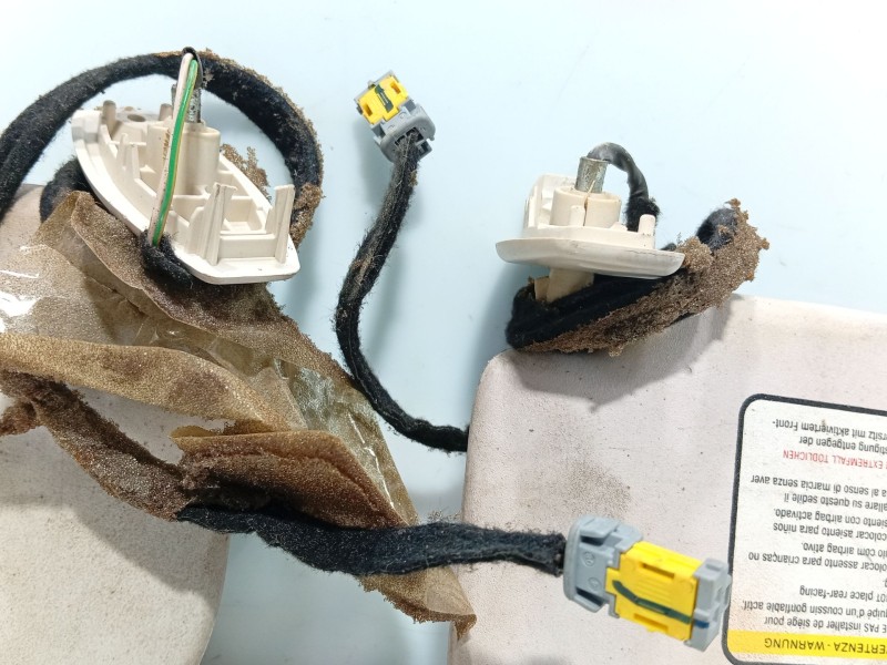 Recambio de parasol izquierdo para citroën c4 i sedán 1.6 16v referencia OEM IAM   