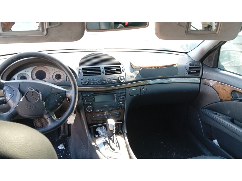 mercedes-benz clase e (w211) del año 2005