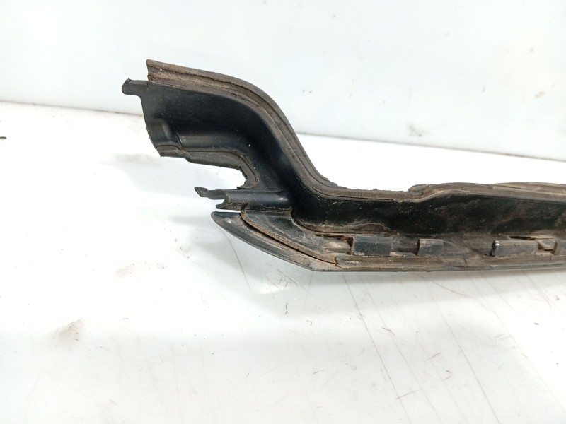 Recambio de moldura para citroën c4 i sedán 1.6 16v referencia OEM IAM   