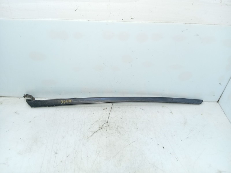 Recambio de moldura para citroën c4 i sedán 1.6 16v referencia OEM IAM   