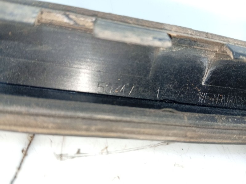 Recambio de moldura para citroën c4 i sedán 1.6 16v referencia OEM IAM   