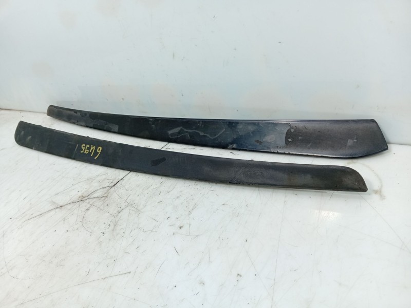 Recambio de moldura para citroën c4 i sedán 1.6 16v referencia OEM IAM   
