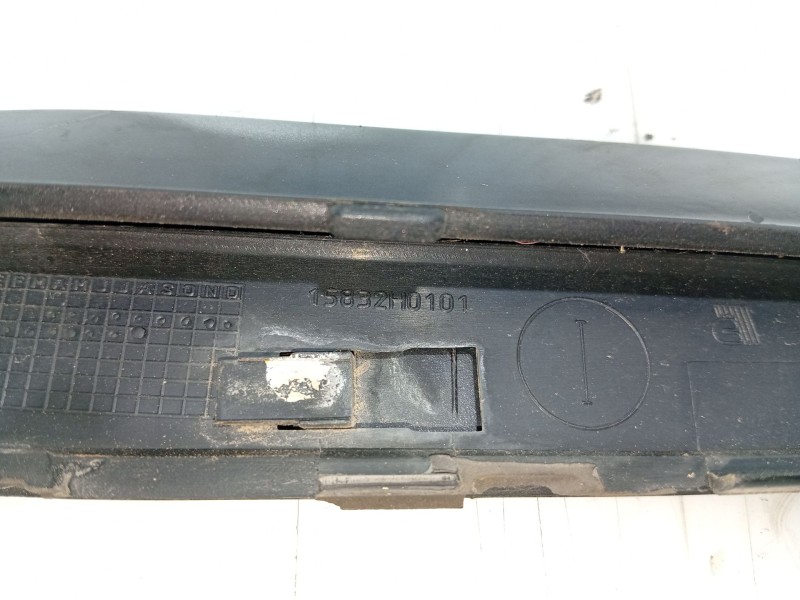 Recambio de moldura para citroën c4 i sedán 1.6 16v referencia OEM IAM   