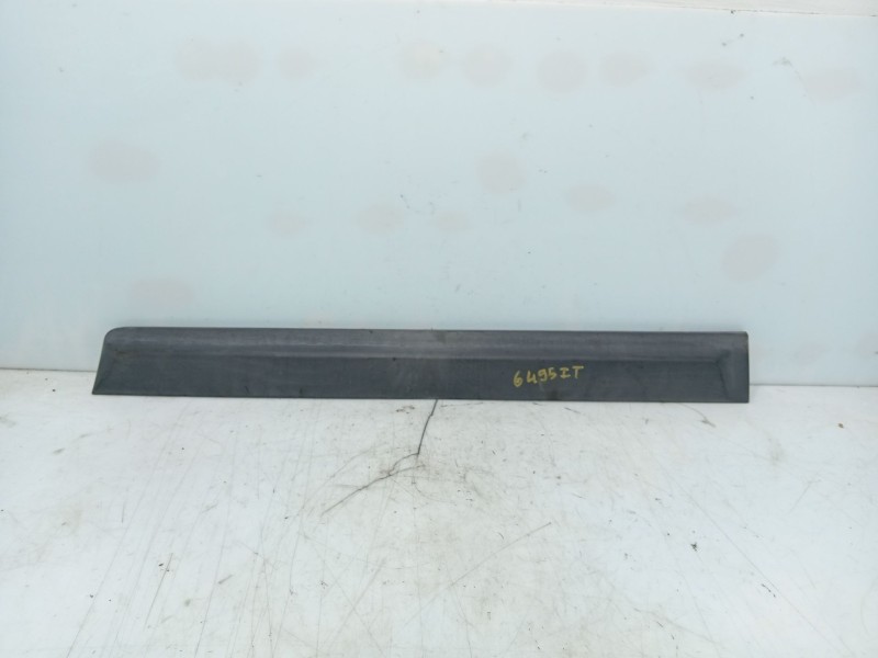 Recambio de moldura para citroën c4 i sedán 1.6 16v referencia OEM IAM   