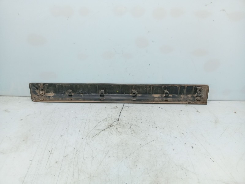 Recambio de moldura para citroën c4 i sedán 1.6 16v referencia OEM IAM   
