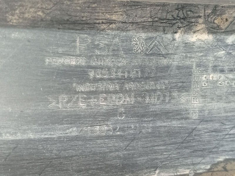 Recambio de moldura para citroën c4 i sedán 1.6 16v referencia OEM IAM   