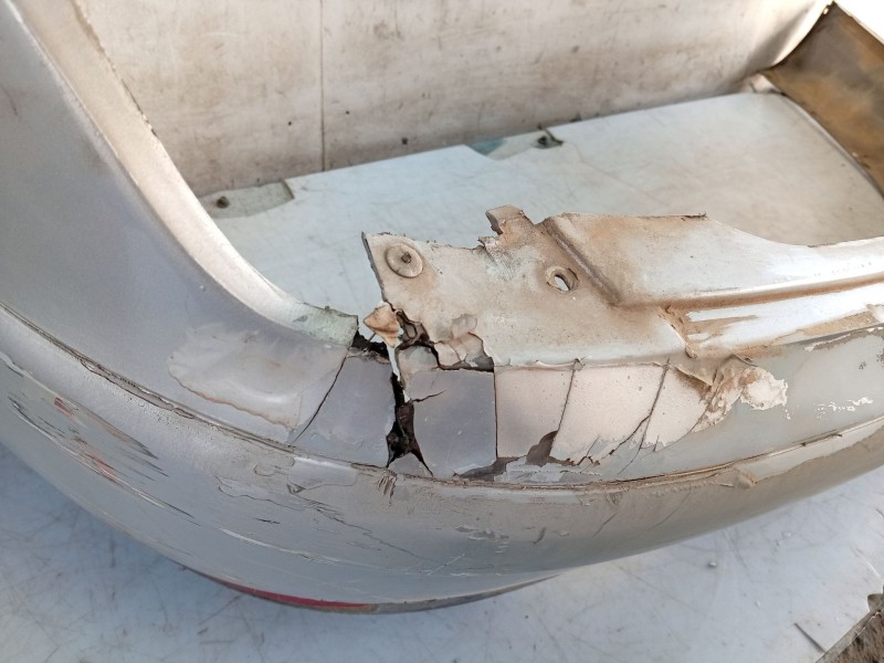 Recambio de paragolpes trasero para citroën c4 i sedán 1.6 16v referencia OEM IAM 7410ET  